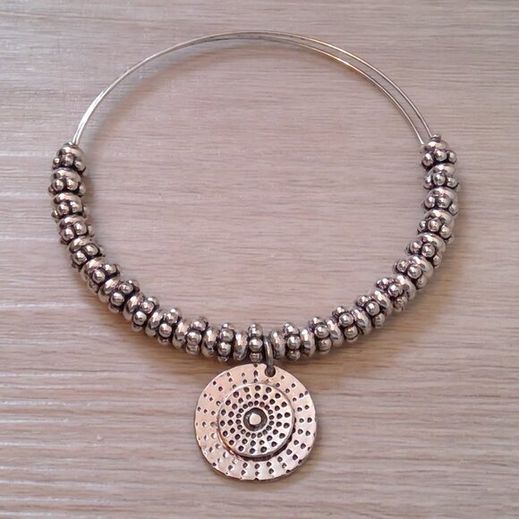 Circle Charm Braclet - Picture 1 of 2